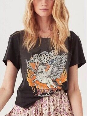 Spell Unicorn Tears Tee RARE SZ L NWT 🖤🧡